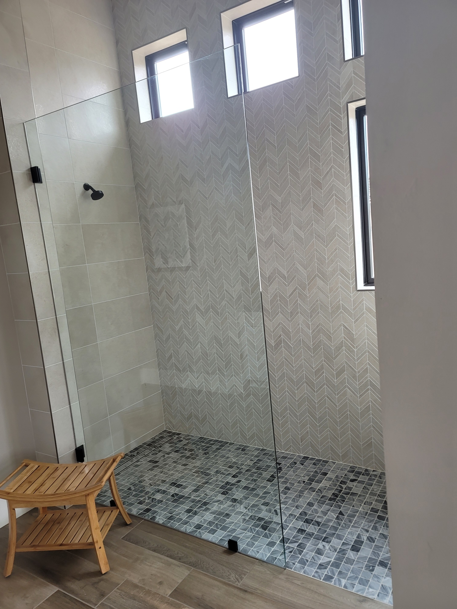 Walk-in shower with premium fixtures